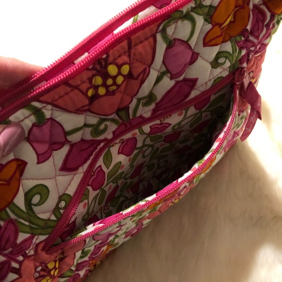 Vera Bradley Hipster - Picture 4 of 4